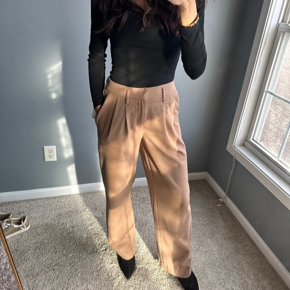 Wide leg trouser - Picture 4 of 8